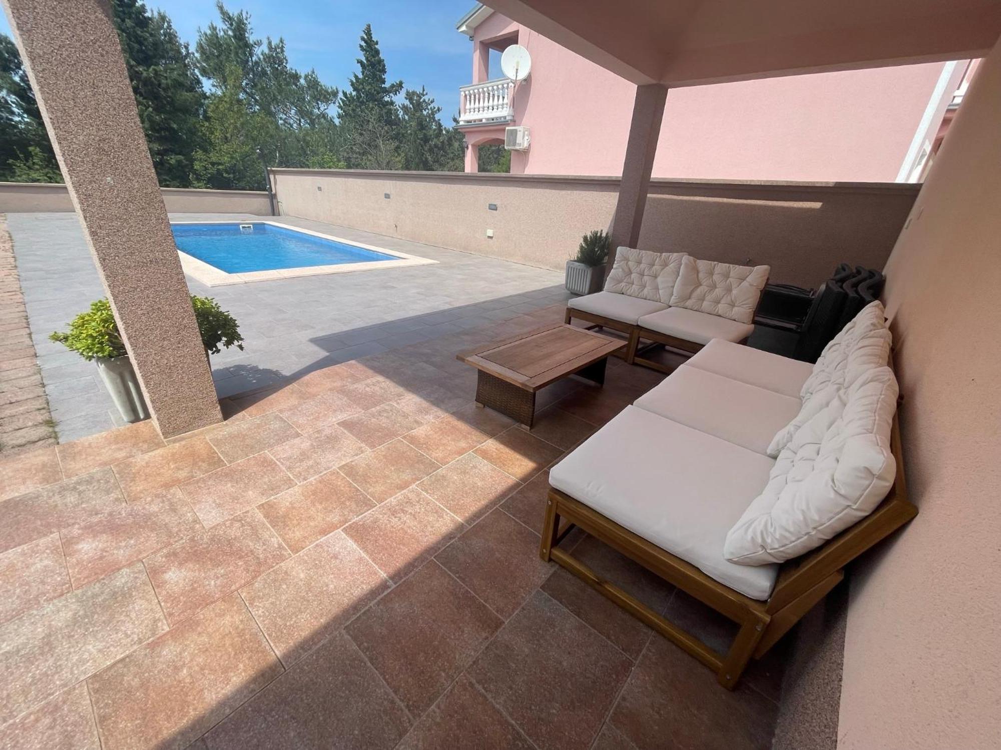 Apartments Villa Antonia Jadranovo Exterior photo